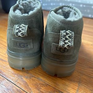 UGG Ultra Mini Clear Sole